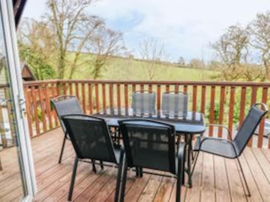 3 Bedroom Lodge With Hot Tub On Lovely Quiet Holiday Park In Cornwall Gunnislake Eksteriør bilde