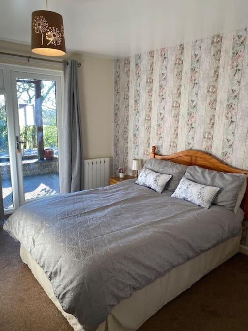 3 Bedroom Lodge With Hot Tub On Lovely Quiet Holiday Park In Cornwall Gunnislake Eksteriør bilde